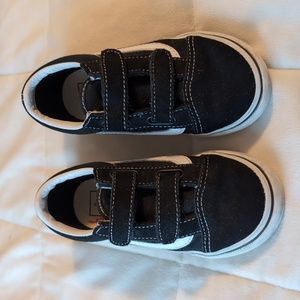 Vans Old Skool V Shoe